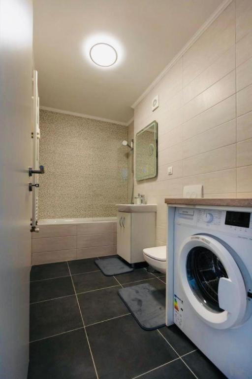 Dominic Apartments سيفِسوارا المظهر الخارجي الصورة